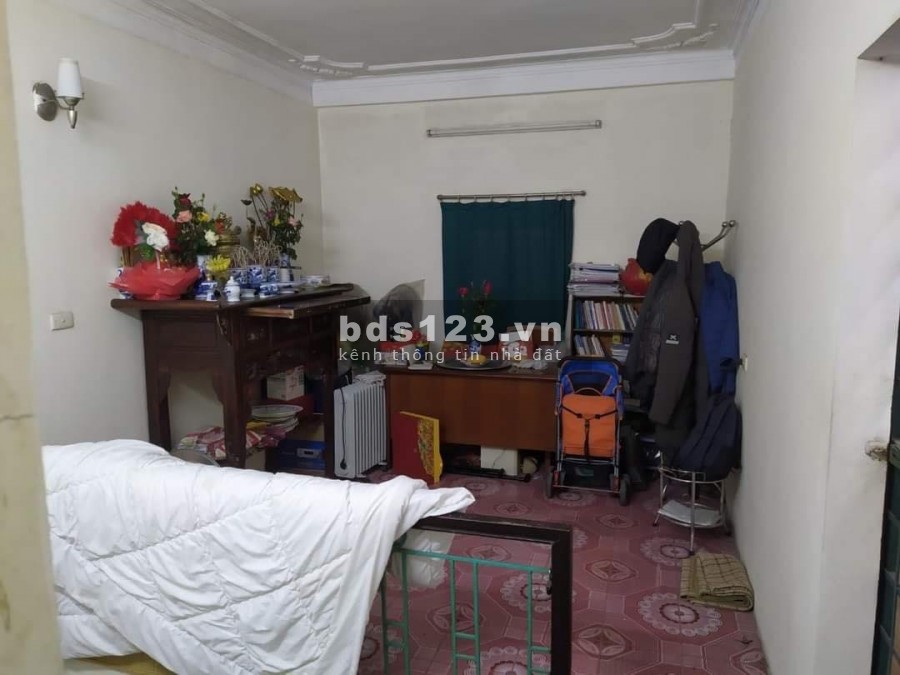 Bán nhà thanh lý nhanh ở Quận Hai Bà Trưng dt 43m2, 3 tầng bê tông, giá 3.8 tỷ
