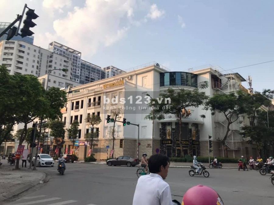 Bán nhà mặt phố Nguyễn Tuân 90m2x5T, MT 6m, vỉa hè, 2 thoáng, ô chờ thang máy, KD đỉnh. 33 tỷ