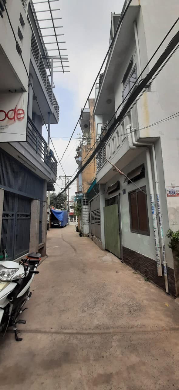 Cần bán gấp nhà Quang Trung - 2 lầu hẻm ô tô đầy đủ công năng