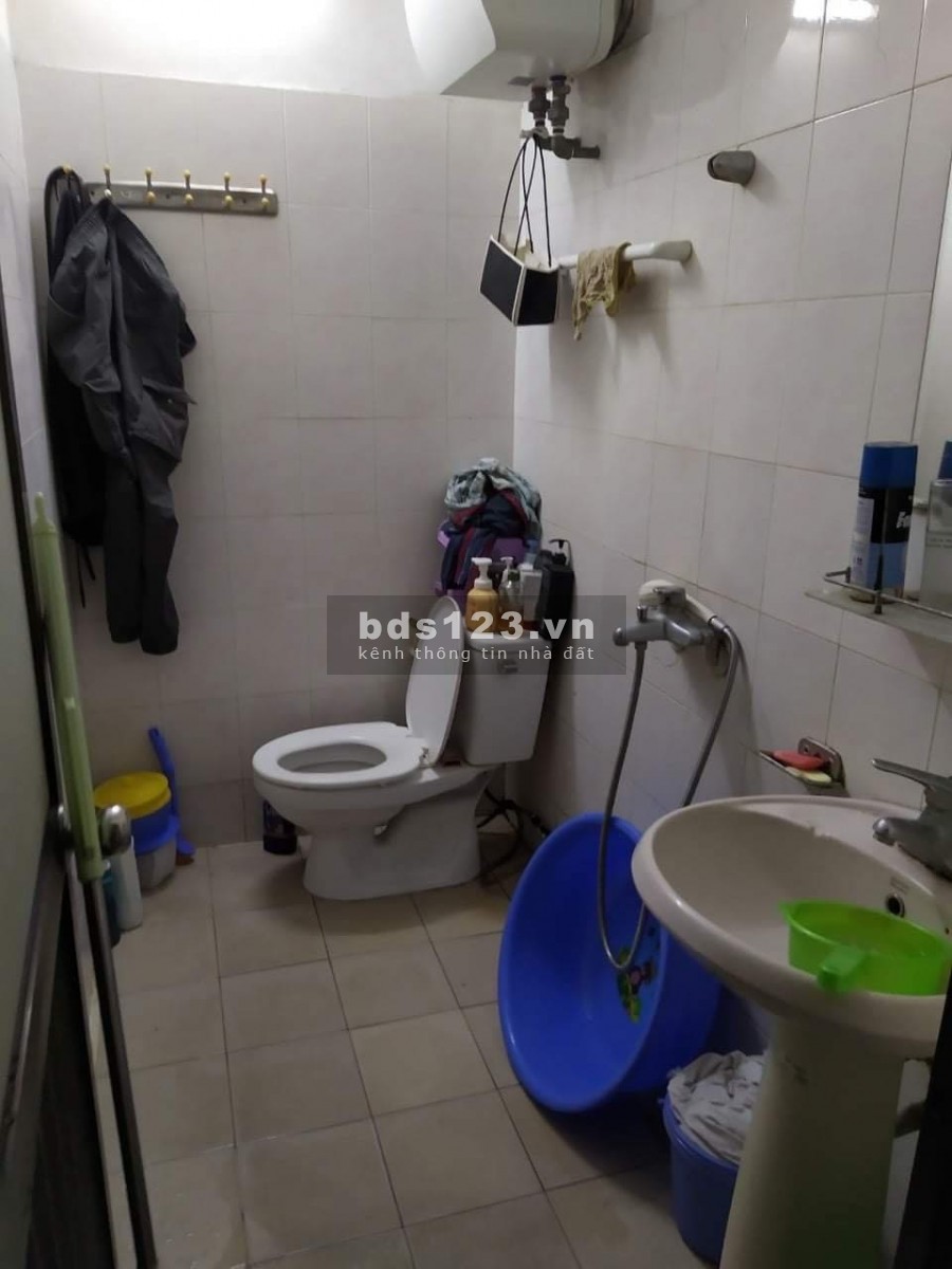 Bán nhà thanh lý nhanh ở Quận Hai Bà Trưng dt 43m2, 3 tầng bê tông, giá 3.8 tỷ