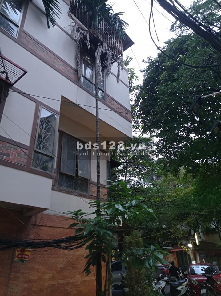 Lô góc Thái Hà Đống Đa, 4 tầng, tiền 4m, ô tô tránh, vỉa hè, kinh doanh đỉnh nhất khu, giá 7.2 tỷ