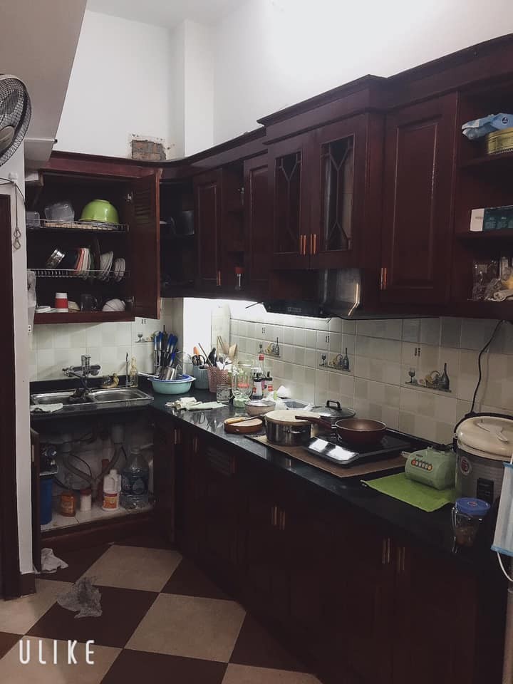 Nhà vừa tiền ô tô đỗ cổng Xuân La diện tích 33m2, 4 tầng đúc, giá chỉ 2.75 tỷ