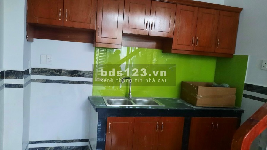Nhà 1 lầu 2 phòng ngủ, đường 8m Trần Thị Hè. Hiệp Thành. Quận 12