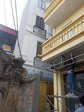 Xuân Thủy Quận Cầu Giấy, dt 42m2 mt 4,6m nhà 5 tầng kinh doanh đỉnh
