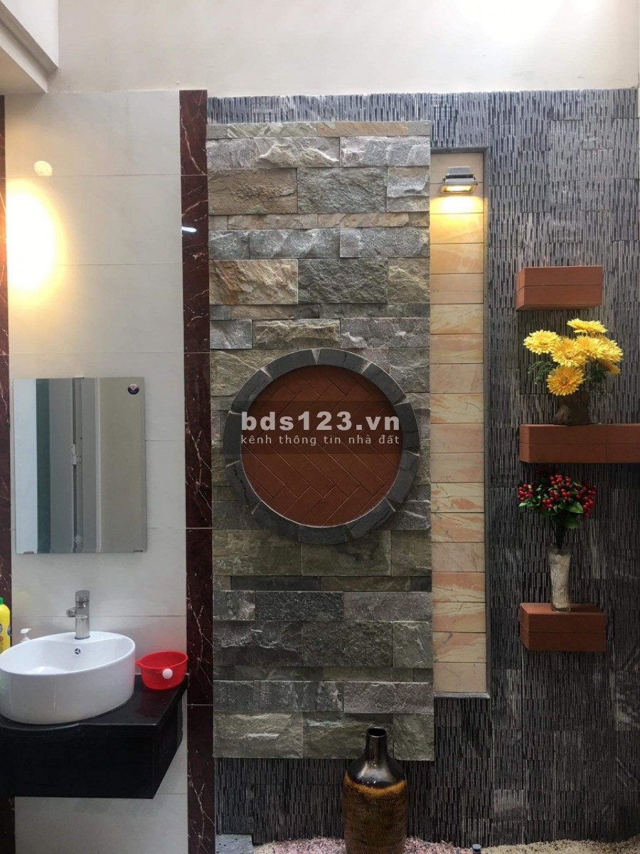 Bán nhà huỳnh văn bánh phường 17 quận phú nhuận 74m2 giá bán 17,5 tỷ