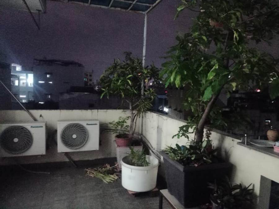 Bán gấp nhà Nguyễn Kiệm độc quyền nhà chỉ có một không hai, có sân thượng