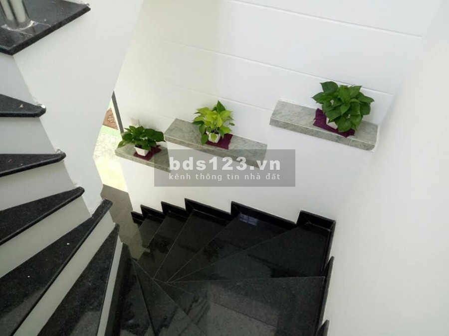 Bán nhà HXH đường nguyễn tư giản gò vấp 54m2 3 tầng giá 5 tỷ 5