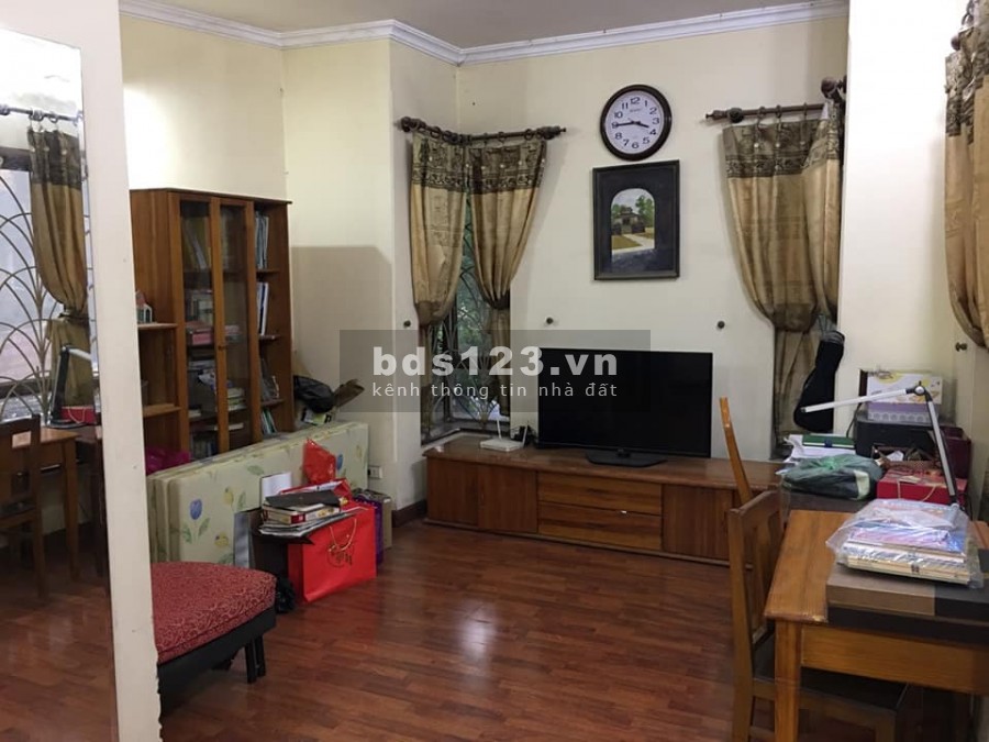 Lô góc Thái Hà Đống Đa, 4 tầng, tiền 4m, ô tô tránh, vỉa hè, kinh doanh đỉnh nhất khu, giá 7.2 tỷ