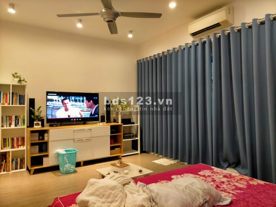 Bán nhà Cầu Giấy, 65m2, 5 tầng, MT: 4,1m, giá: 5,9 tỷ, nhà đẹp ở luôn
