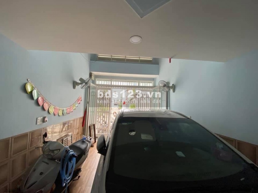 Gò Vấp đường số 21, bán nhà hẻm xe tải dt 40m2 giá 5.6 tỷ phường 8 Quận Gò Vấp