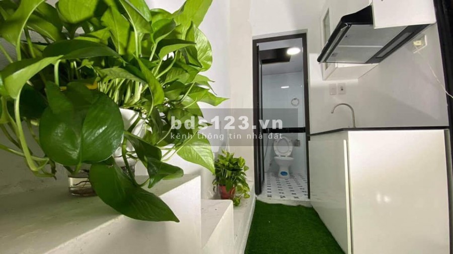 Hàng hiếm chung cư mini Mai Dịch 9 phòng, 5 tầng, sất đh Thương Mại, giá 6.5 tỷ