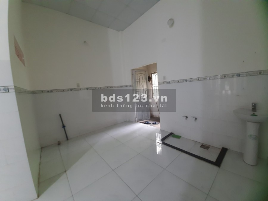 Nhà mặt tiền Quốc Lộ 20 Km112 _Thị trấn Định Quán