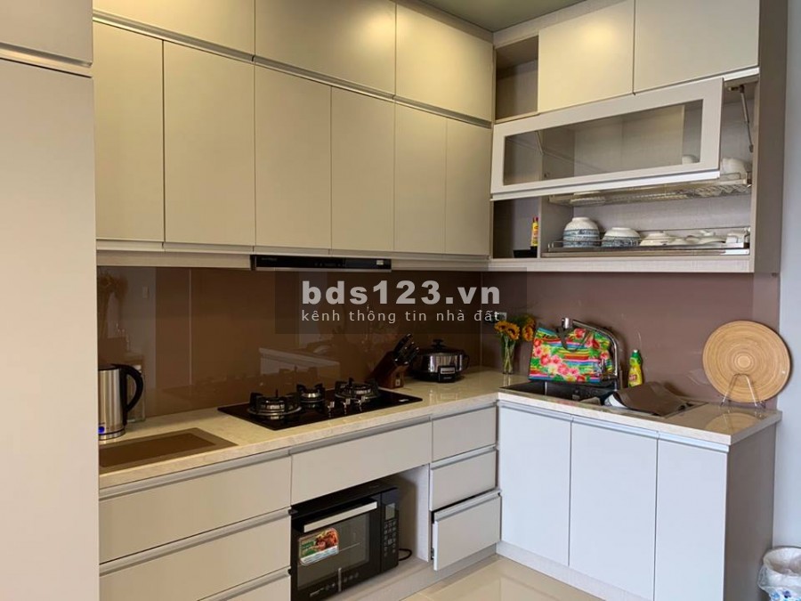 Căn Hộ Melody: 70m2, 2PN, 2WC, Đầy đủ nội thất, Giá: 11tr/th. LH: 0765568249 Anh Văn