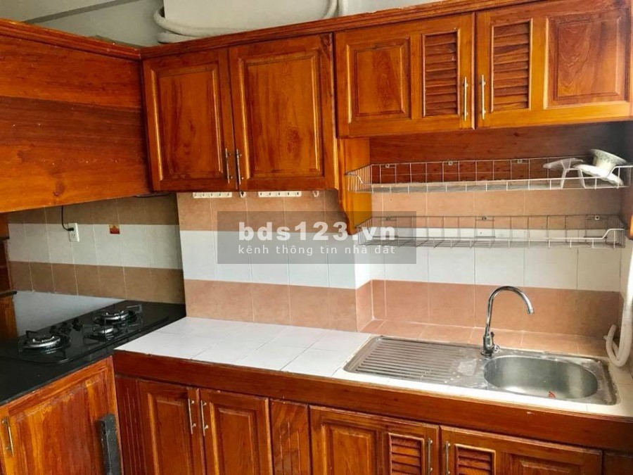 Chính chủ bán gấp giá tốt căn hộ H3 Hoàng Diệu 75m2 2pn Full nội thất
