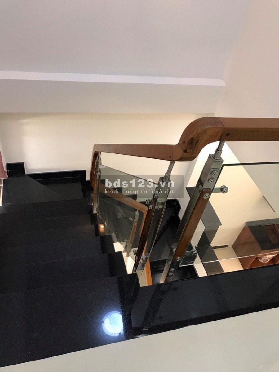Bán nhà HXH đường phạm văn chiêu gò vấp 48m2 2 tầng giá 4 tỷ 2