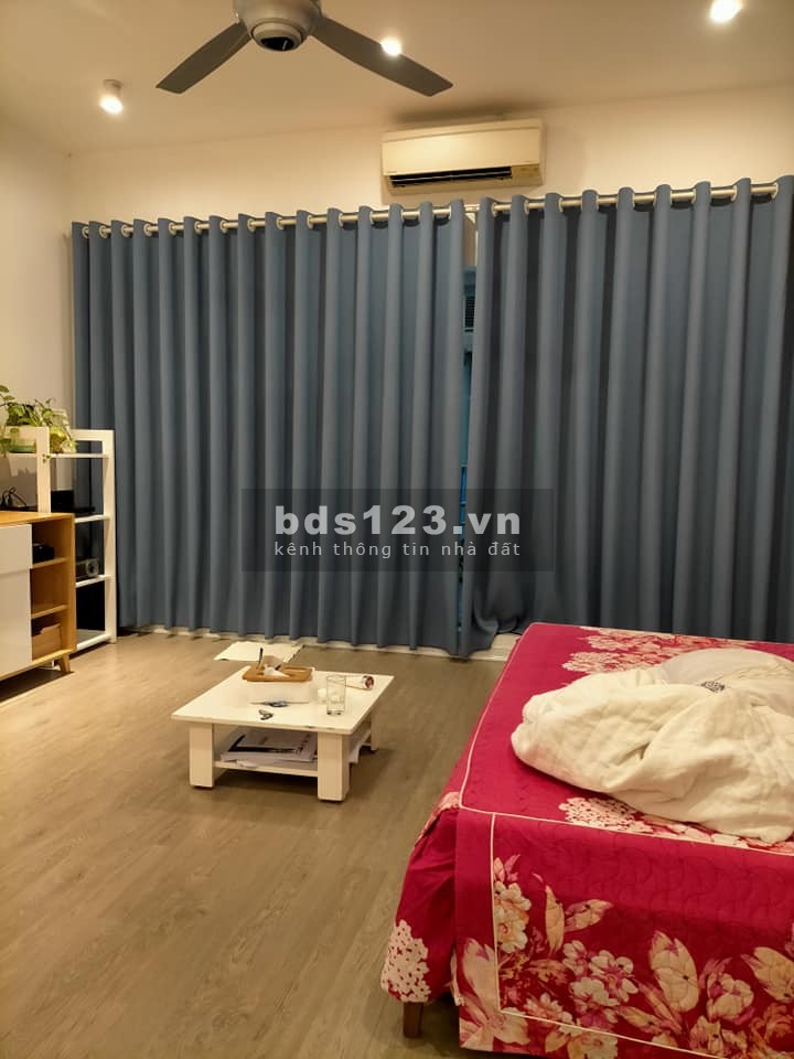 Bán nhà Cầu Giấy, 65m2, 5 tầng, MT: 4,1m, giá: 5,9 tỷ, nhà đẹp ở luôn