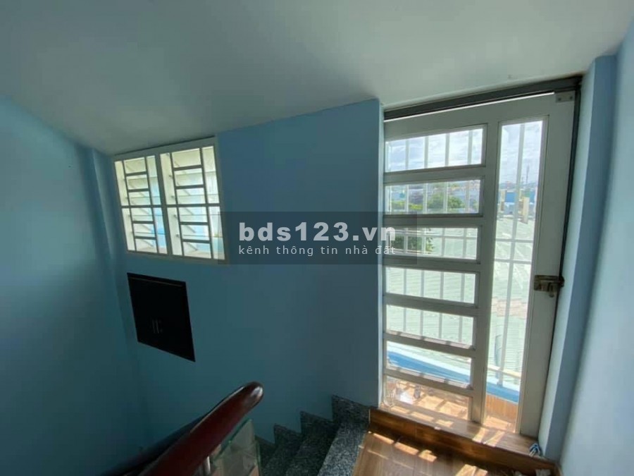 Gò Vấp đường số 21, bán nhà hẻm xe tải dt 40m2 giá 5.6 tỷ phường 8 Quận Gò Vấp