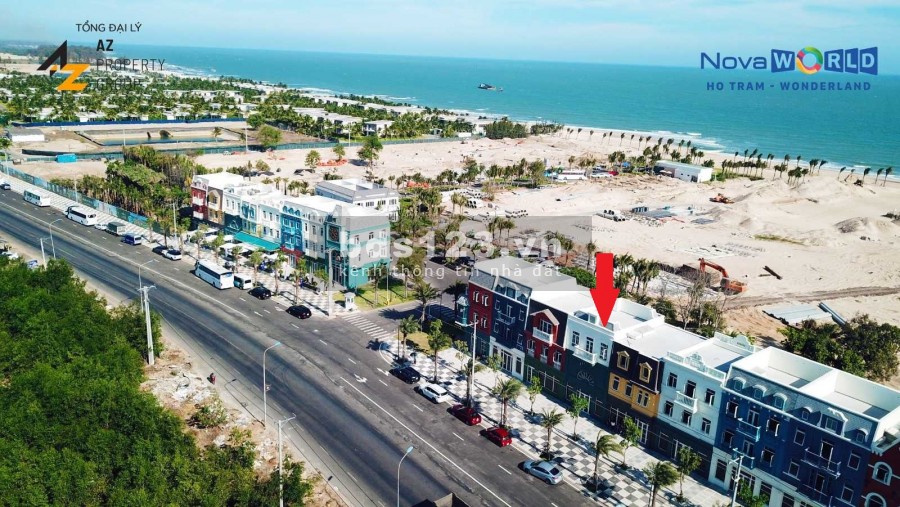 Bán căn shophouse mặt tiền đường Ven Biển dự án Wonderland Hồ Tràm, lợi nhuận 60tr/ tháng