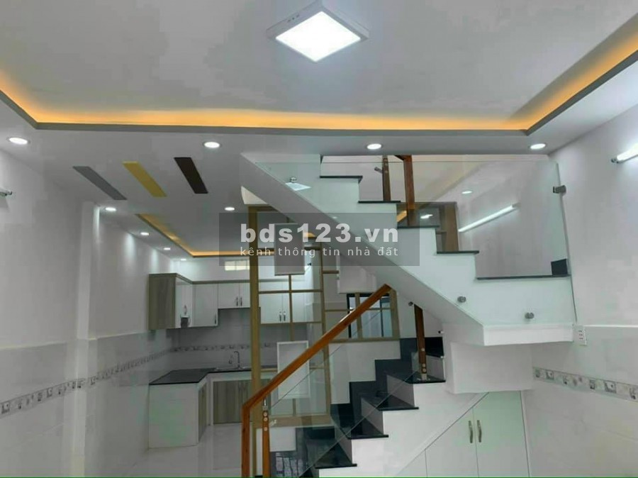 Hẻm Xe Hơi Âu Cơ Quận Tân Bình, 2 Tầng BTCT giá rẻ 3 tỷ 6…