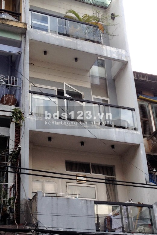 Bán nhà Thuỵ Phương, vị trí đắc địa, hợp túi tiền, dt 40m2, giá 2.95 tỷ