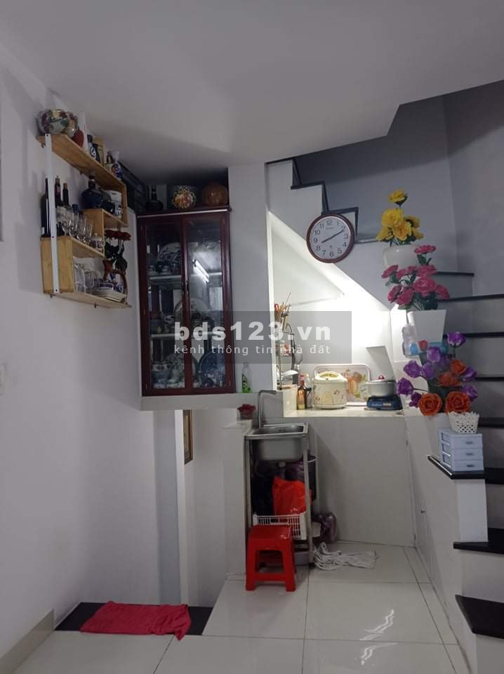 Chỉ 1 căn duy nhất vị trí đắt giá ngay Trường Chinh giá chỉ 3.7 tỷ, 4 tầng đúc