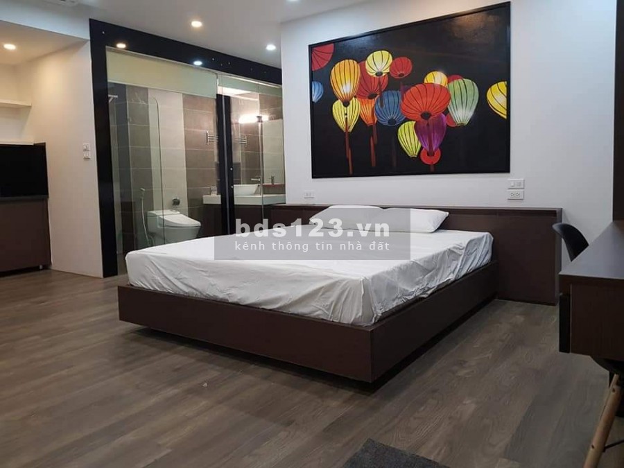 Lạc Long Quân, 150mX8.8mMT. Doanh thu hơn 100tr/tháng. Giá 24.5 tỷ