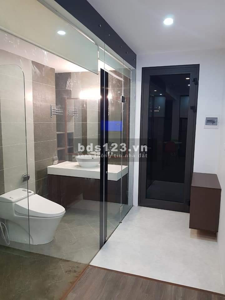 Lạc Long Quân, 150mX8.8mMT. Doanh thu hơn 100tr/tháng. Giá 24.5 tỷ