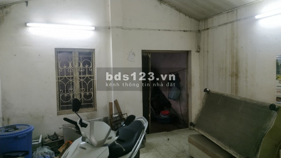 Bán đất tặng nhà Kim Ngưu, thoáng sáng, 2.2 tỷ, sổ chính chủ