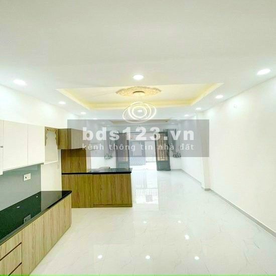 Nhà nguyên căn 1 trệt 2 lầu hẻm 129 đường số 47, phường Tân Quy, Quận 7