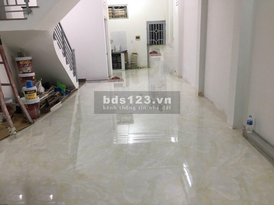 Cho thuê nhà phố hẻm xe tải Phú Thuận Quận 7, diện tích 54m2, lhcc