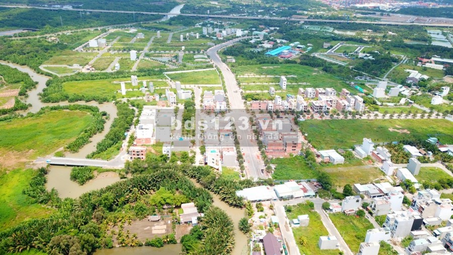 Căn hộ mặt tiền đường Vành Đai 3, mt Eastmark City Quận 9, giá cực tốt, ưu đãi hấp dân