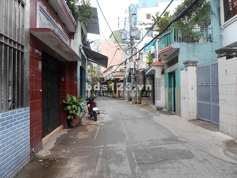 Bán nhà Thuỵ Phương, vị trí đắc địa, hợp túi tiền, dt 40m2, giá 2.95 tỷ