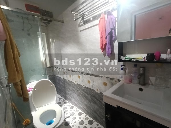 Bán nhà Vân Hồ 32m 4 tầng xây chắc chắn, giá 3.3 tỷ lh 0916010180