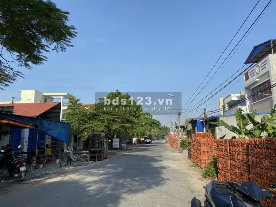 Bán Đất Mặt Đường Kênh Giang, Thuỷ Nguyên, Hải Phòng. 105m2, Ngang 5m, Hướng Nam, Giá 2,1tỷ.