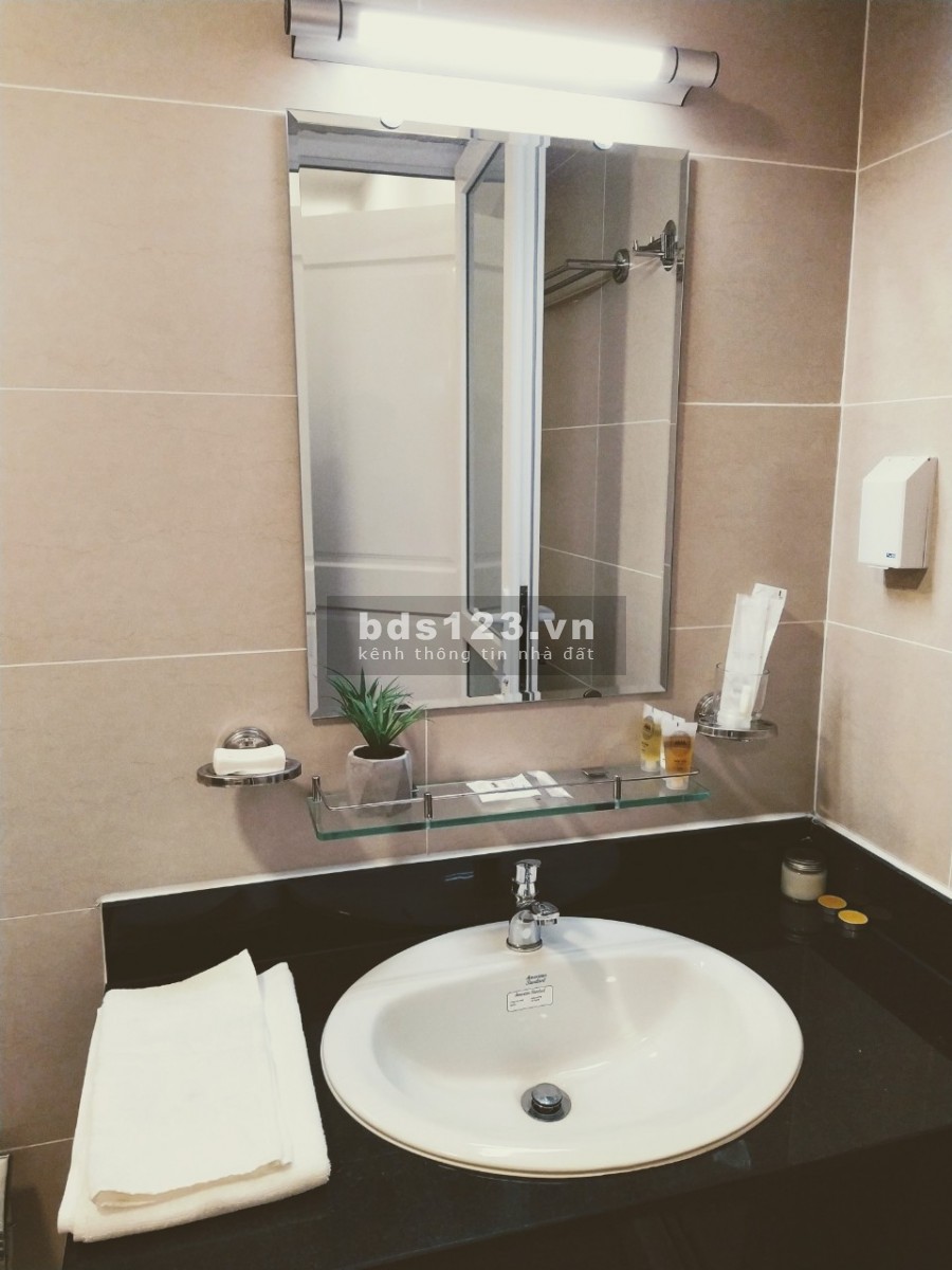 Bán ngay căn hộ 9 View chính chủ khu dân trí cao, full nội thất, lh 0943310921