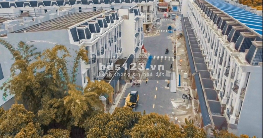 Shophouse vị trí vàng ngay thành phố Dĩ An, kinh doanh được ngay lh 0969119772
