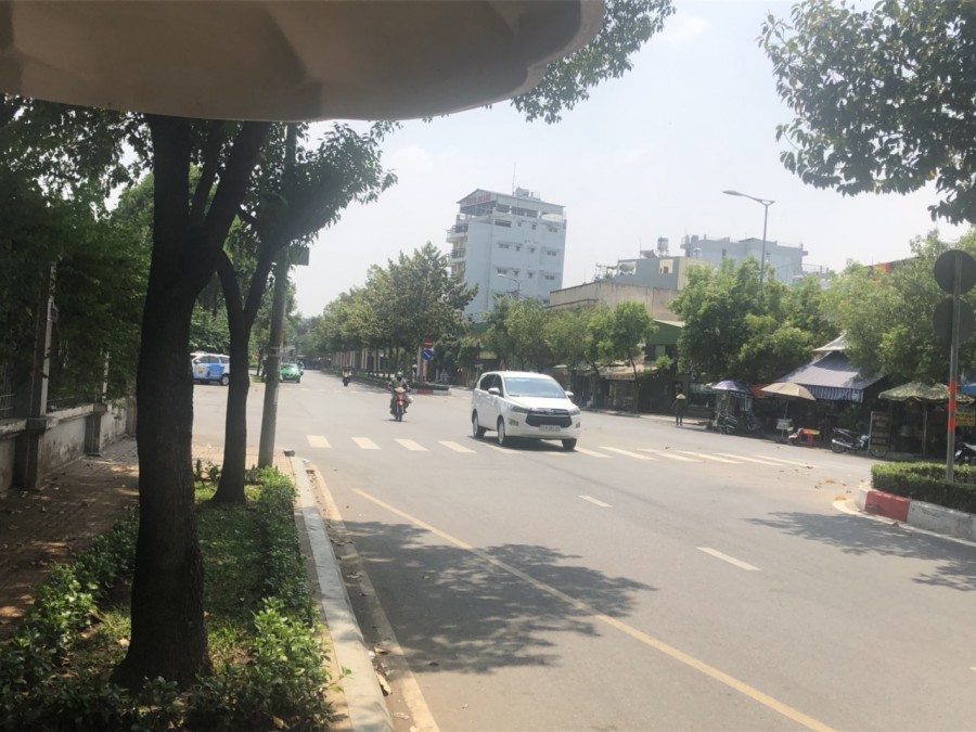 Bán nhà nát mặt tiền đường 25m xx Phan Chu Trinh, Phường 12 7.7 ty