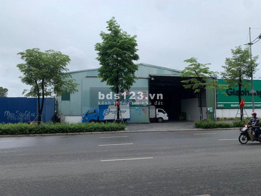 Cho Thuê 1800m2 showroom Tại Phạm Văn Đồng Bắc Từ LIêm Hà Nội