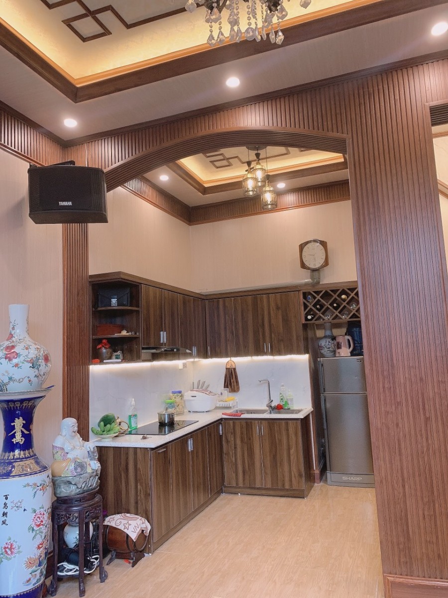 Chính chủ cần bán nhà ngõ Điện Biên, ngõ rộng kinh doanh tốt, diện tích 33.1m2