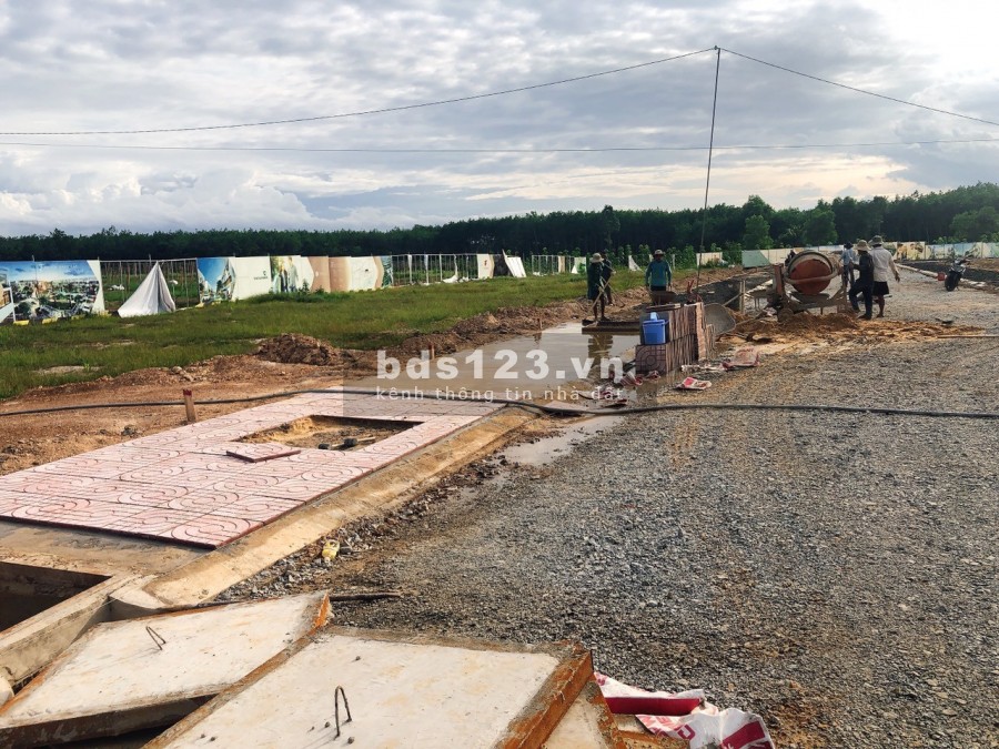 Đất nền Đồng Phú, Bình Phước, sổ riêng, điện âm, giá 620 triệu/nền