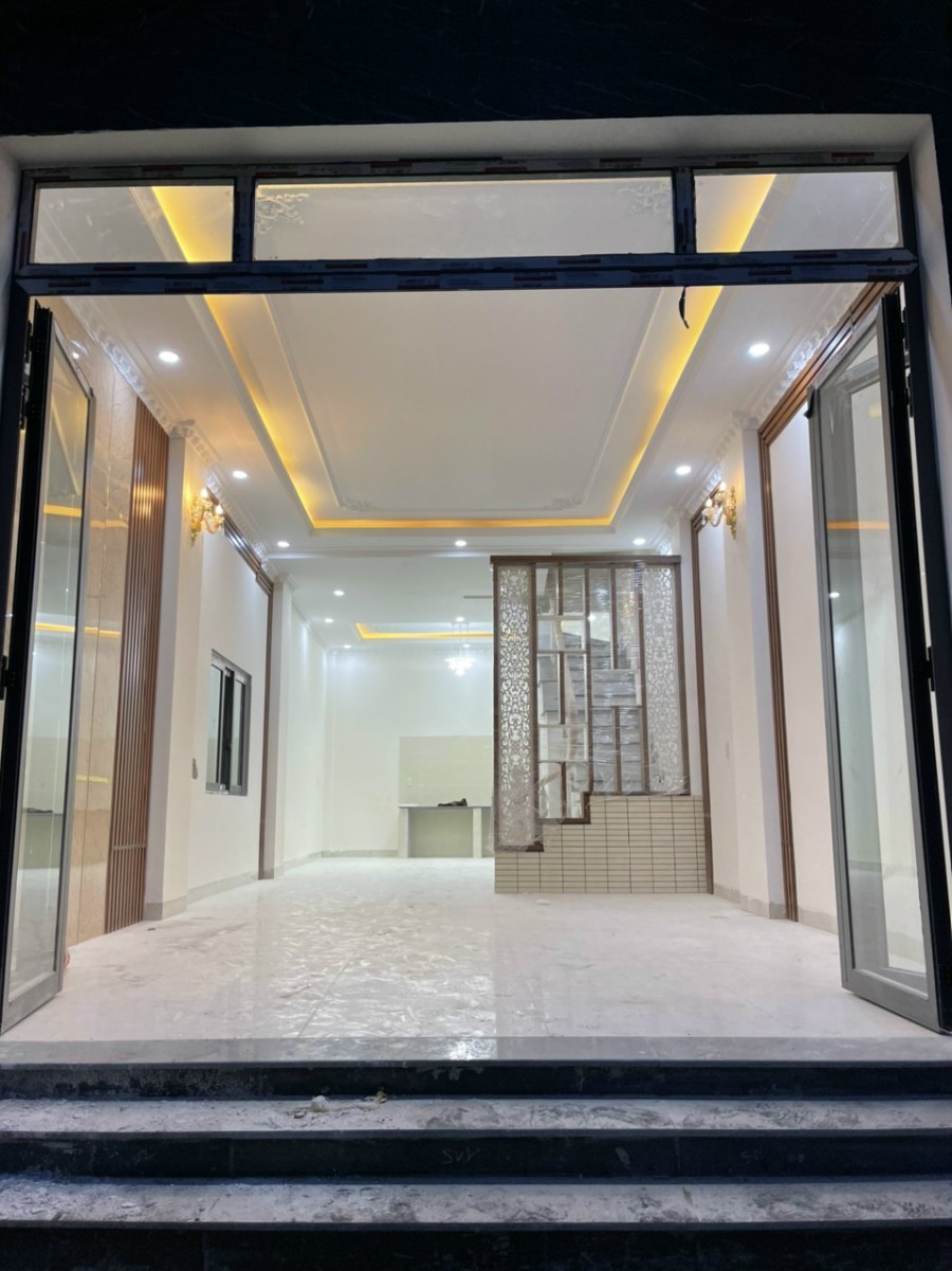 Nhà KDC Tân Phong 1T1L 68m2 SHR Thổ cư đường ô tô