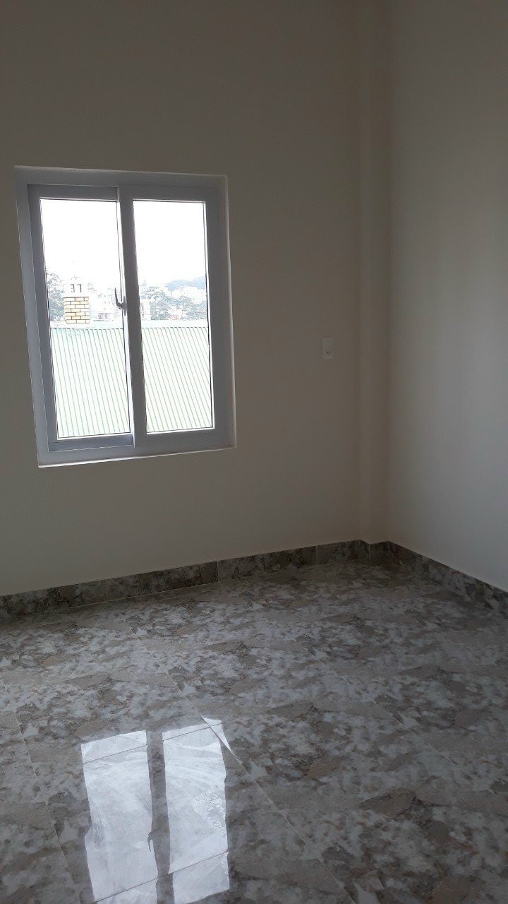 Nhà Xuân An Phường 3, siêu xinh đẹp, 2 tầng, ô tô vào tận sân