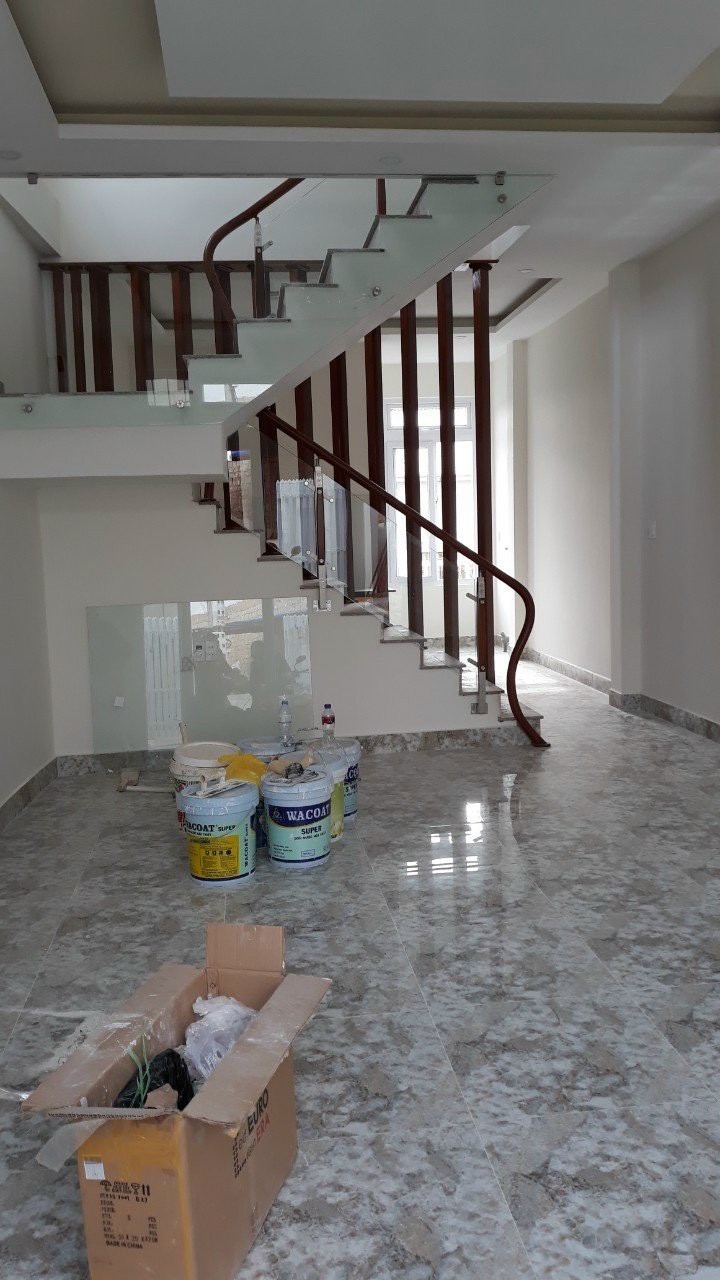 Nhà Xuân An Phường 3, siêu xinh đẹp, 2 tầng, ô tô vào tận sân