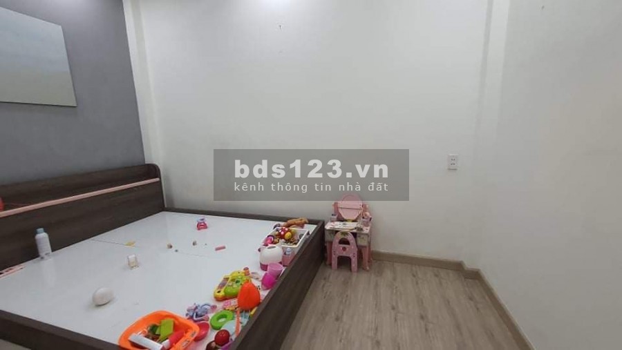 Nhà Đẹp Hẻm Sang, 4 Tầng Đúc Sát Chợ Vải Tân Bình, DT: 3.5x13m, giá chỉ 5.9 Tỷ