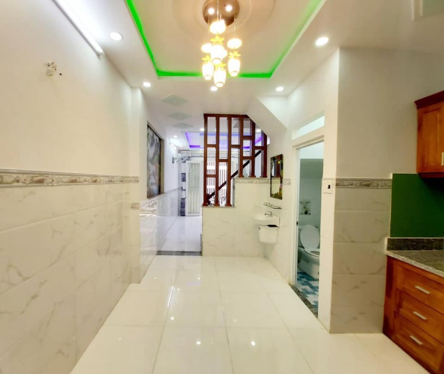 Chủ gửi bán nahf mới đẹp vào ở ngay, dt 39m2, 2 tầng, giá 3.7 tỷ, phường 16, Gò Vấp