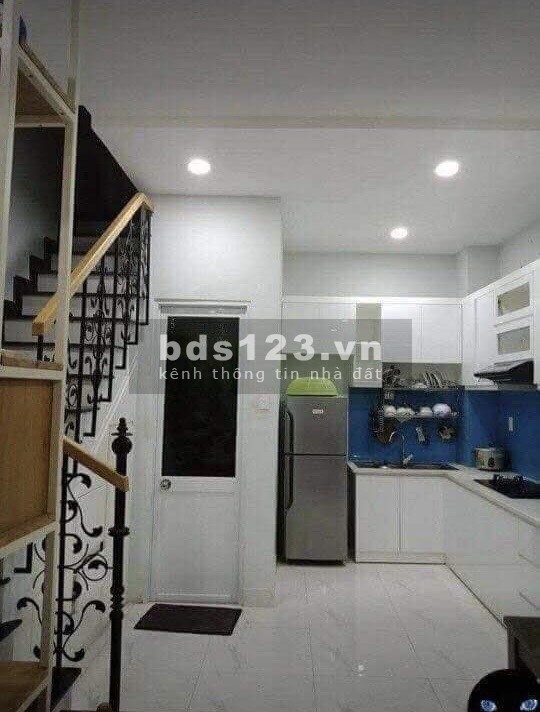 Chủ xoắn bán nhà Thoại Ngọc Hầu Tân Phú 40m2 chỉ 3tỷ35