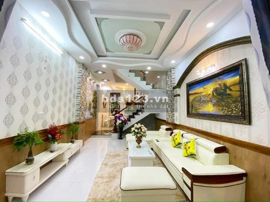 Bán gấp nhà 4 tầng đúc hẻm xe tải, dt 70m2, giá 5.3 tỷ, Quang Trung, Gò Vấp