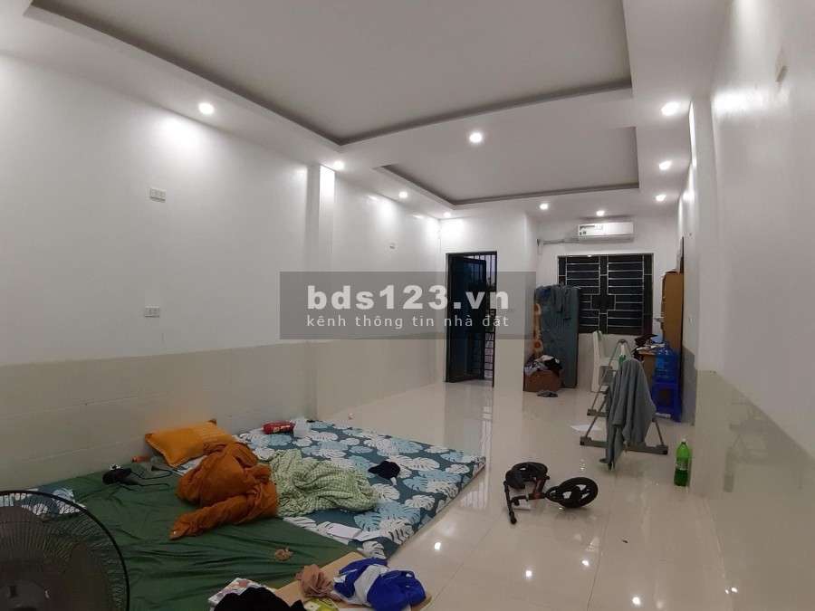 Bán nhà Triều Khúc, Thanh Xuân, dt 40m2 giá 3.5 tỷ, 4 tầng bê tông