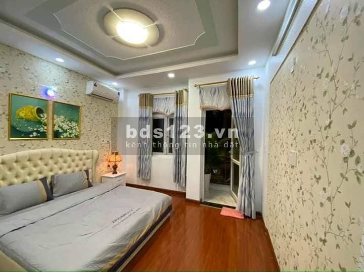 Bán gấp nhà 4 tầng đúc hẻm xe tải, dt 70m2, giá 5.3 tỷ, Quang Trung, Gò Vấp