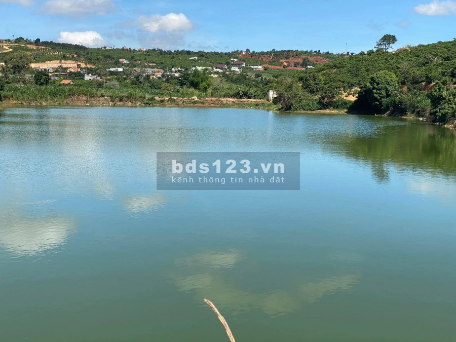 Đất ven tp Đà Lạt, view cực đẹp giá cực sốc chỉ với 800tr có ngay đất ở thị trấn